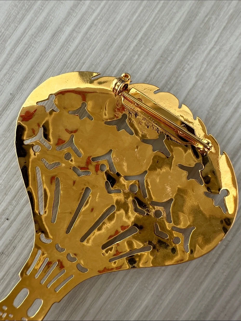 Gold Hot Air Balloon Metal Accent brooch